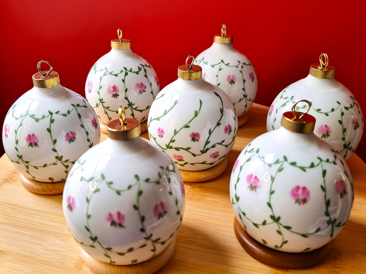 Décor peint à la main boule de noël 001