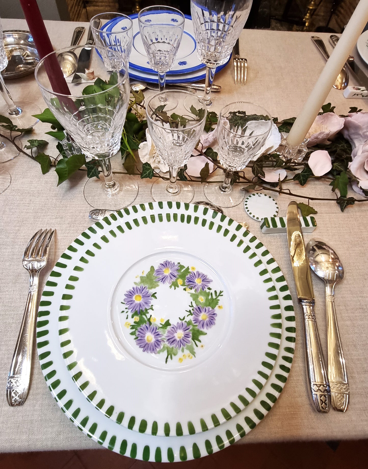 Décor peint à la main assiette 005