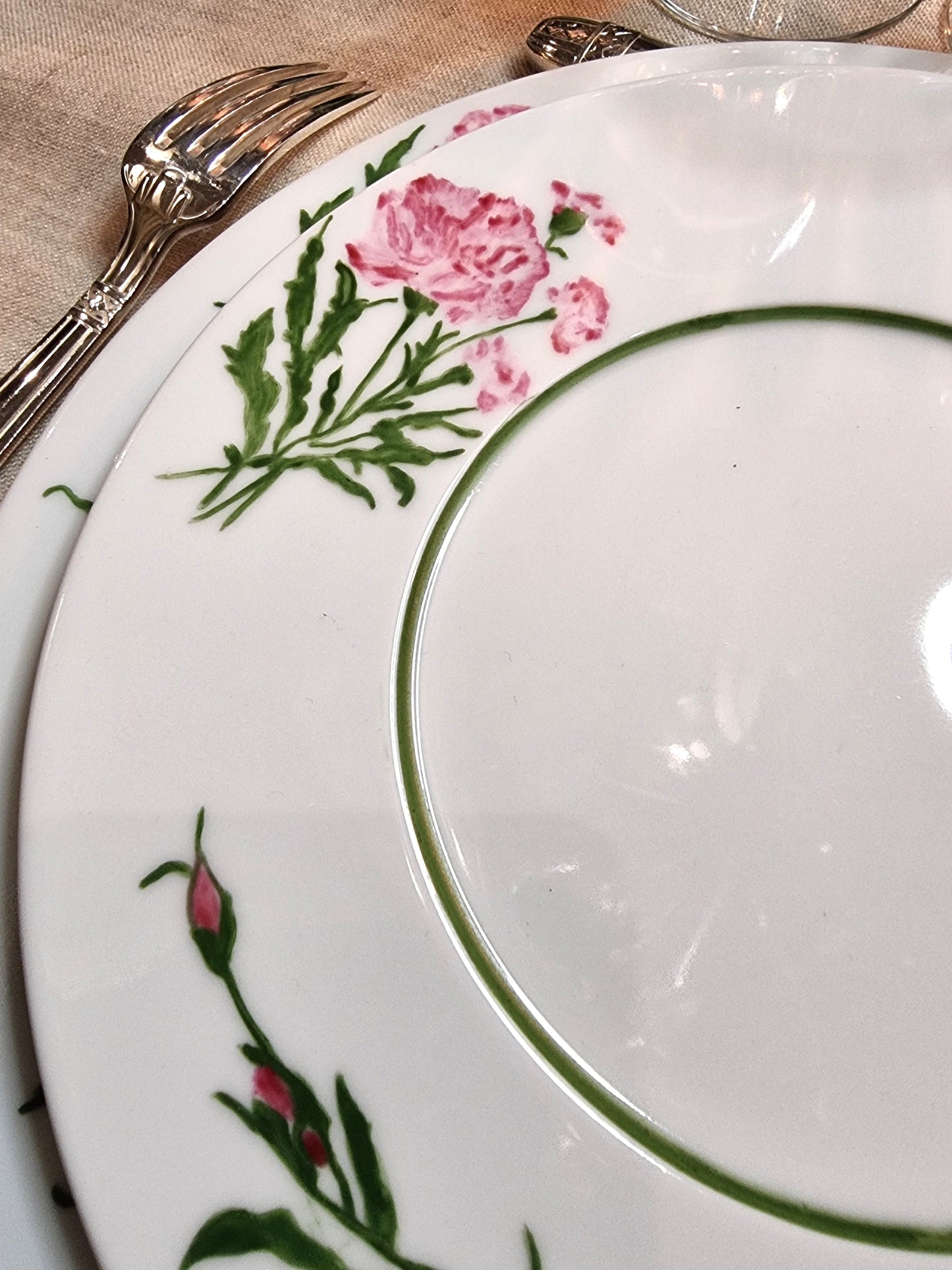 Décor peint à la main assiette 004