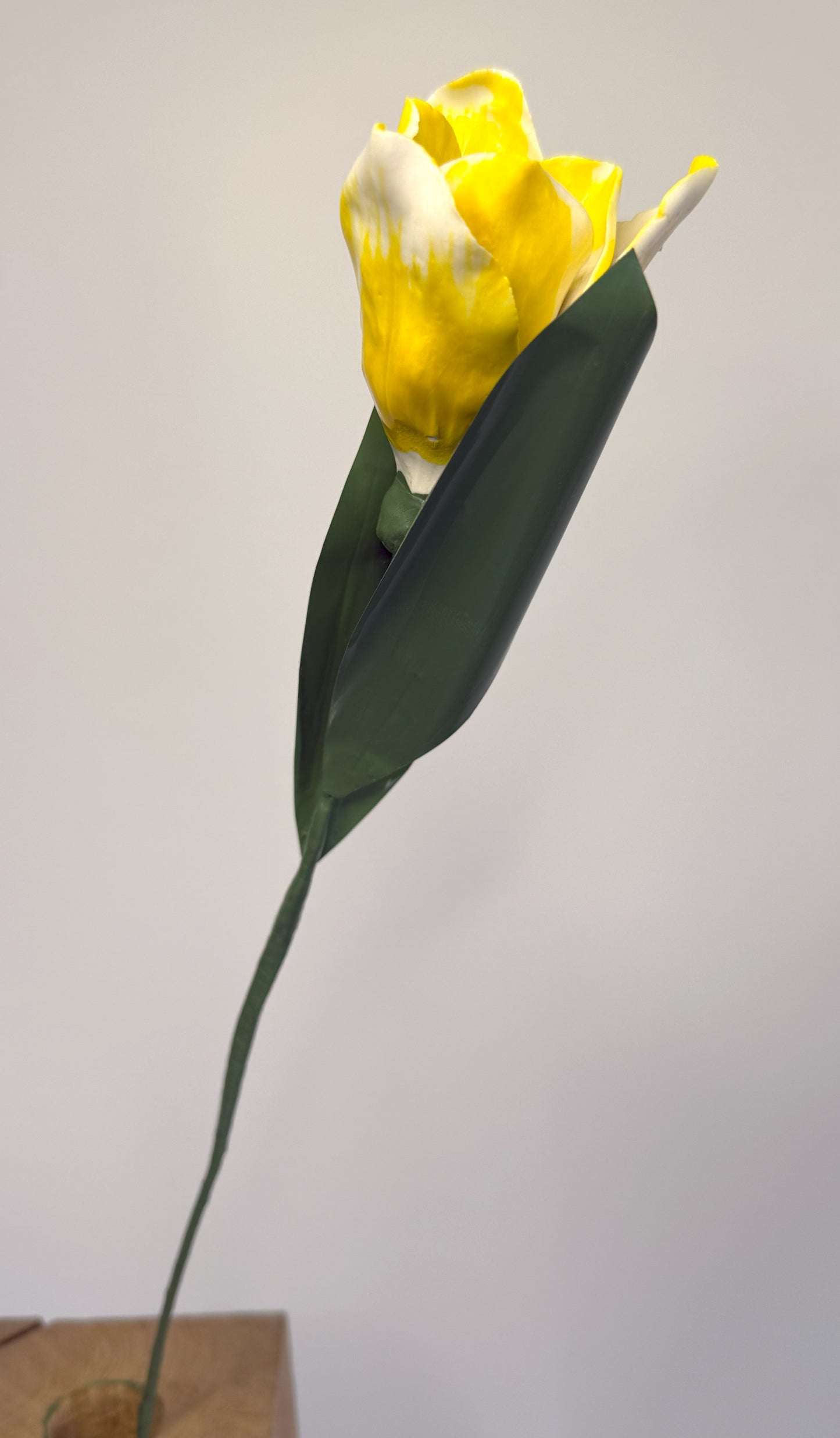 Tige de tulipe en porcelaine émaillée jaune, TUL-391-1-0-T