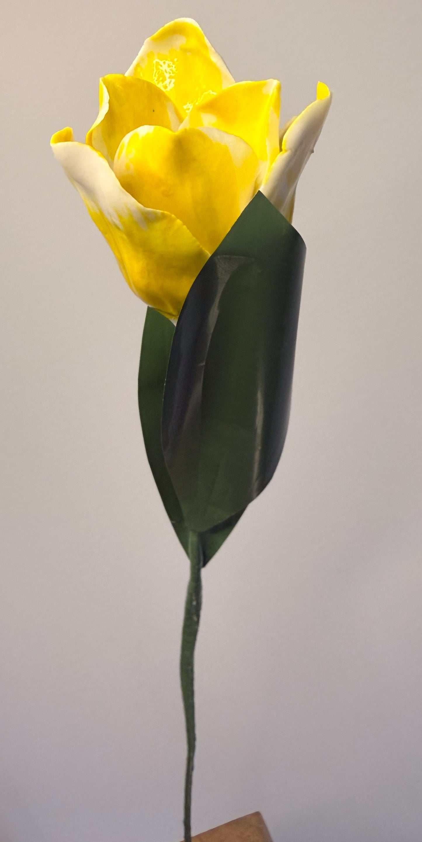 Tige de tulipe en porcelaine émaillée jaune, TUL-391-1-0-T