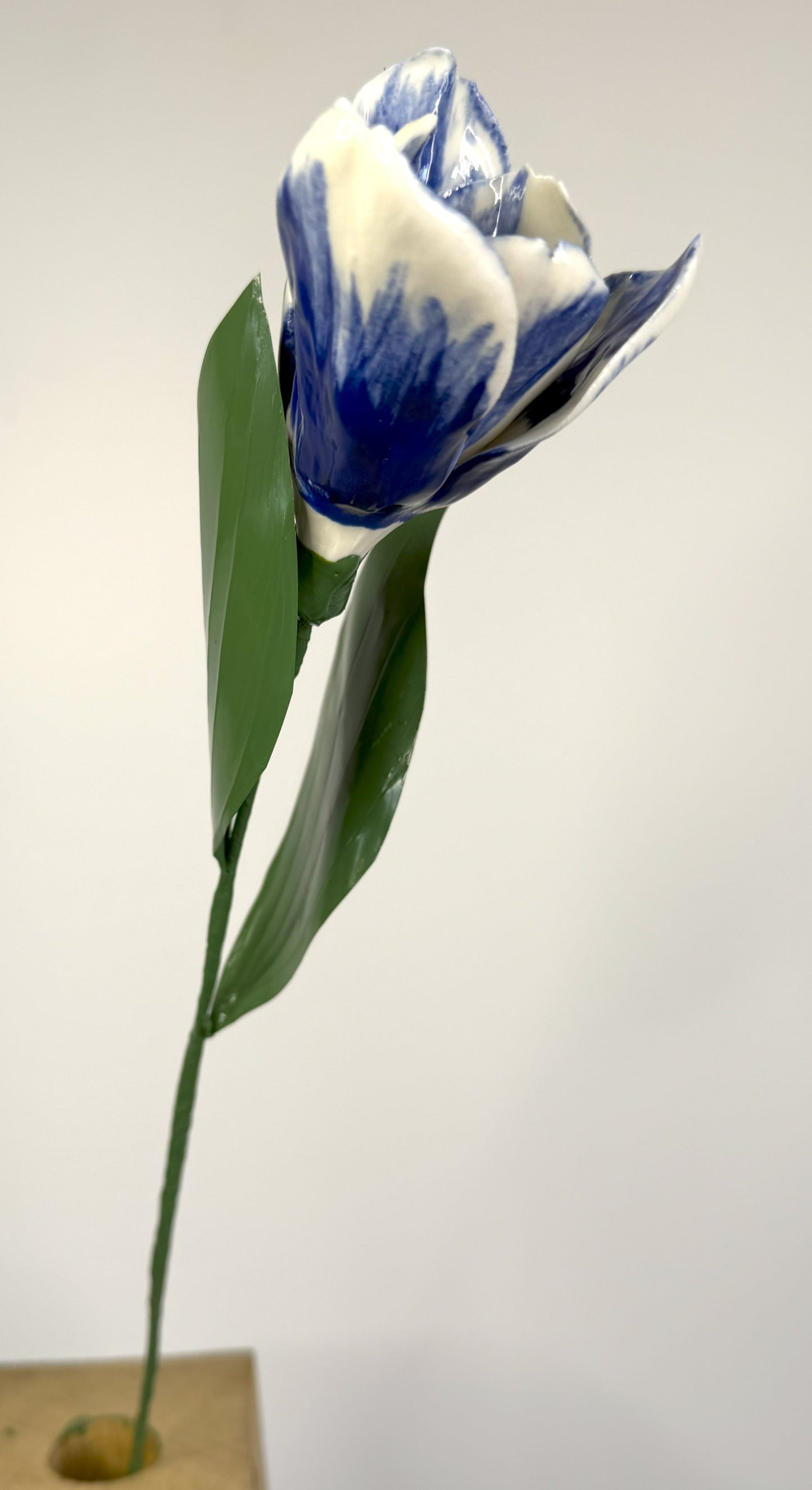 Tige de tulipe en porcelaine émaillée bleue, TUL-386-1-0-T