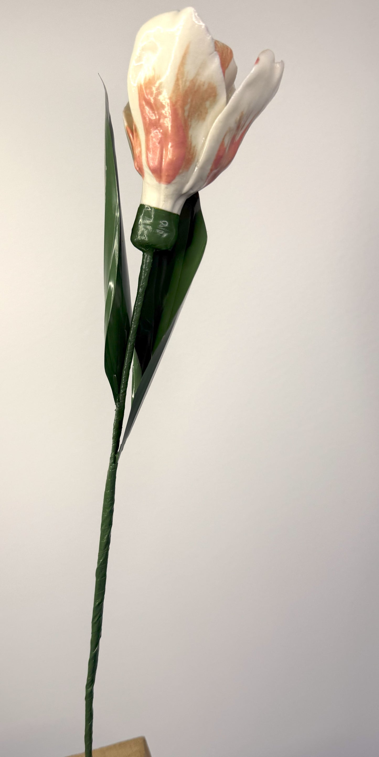 Tige de tulipe en porcelaine émaillée rose, TUL-318-1-0-T