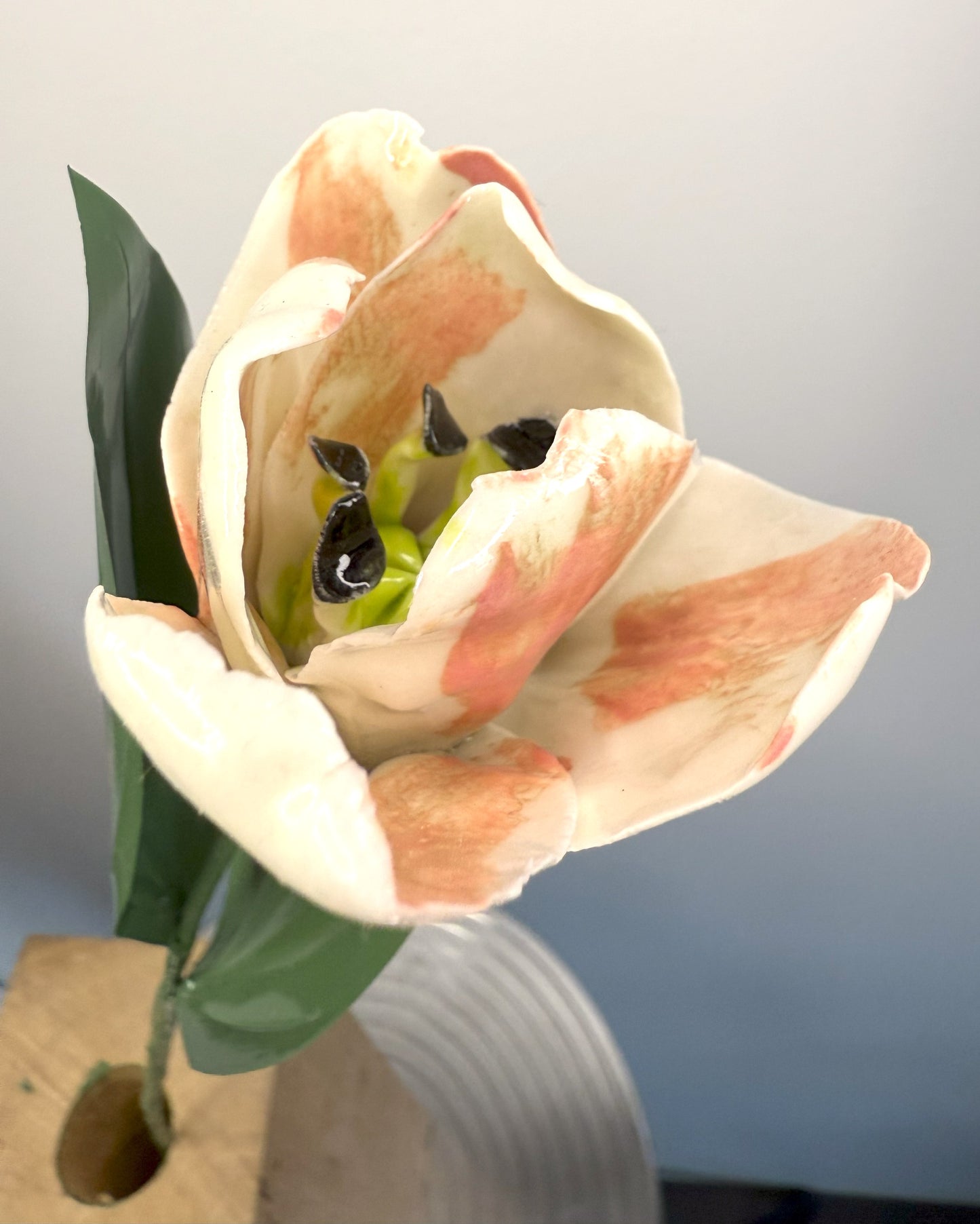Tige de tulipe en porcelaine émaillée rose, TUL-318-1-0-T