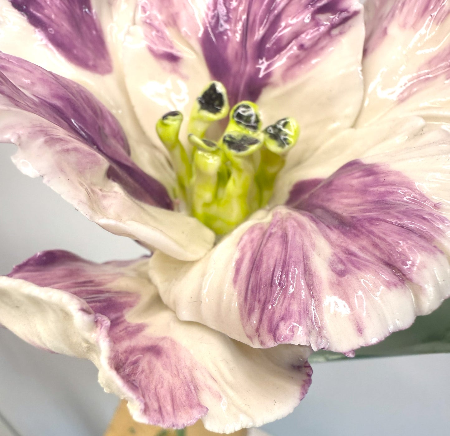 Tige de tulipe perroquet en porcelaine émaillée Violette, TPO-380-1-0-T