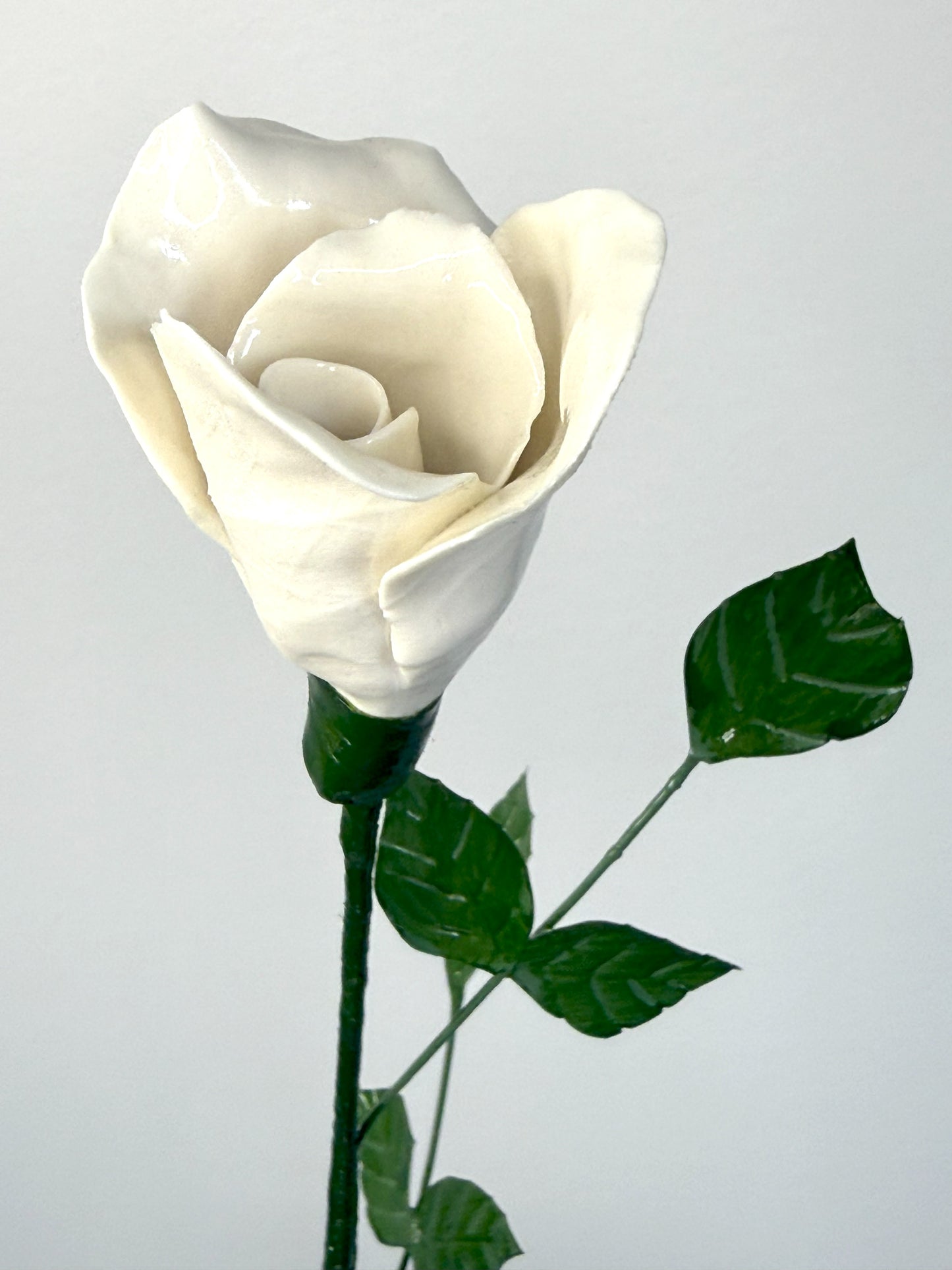 Tige de petite rose en porcelaine émaillée blanche, PRO-000-1-0-T
