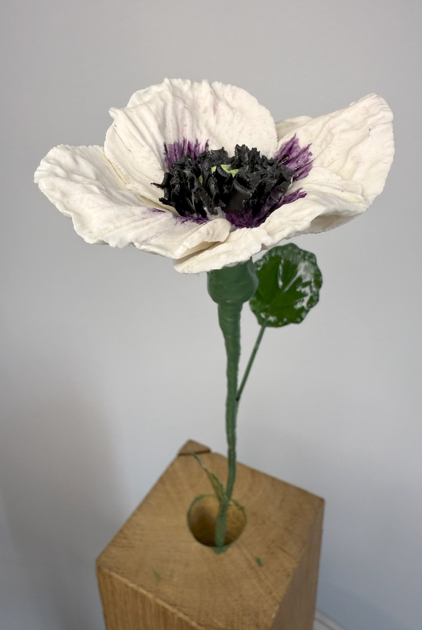 Small poppy stem in pink porcelain bisque, PP-33/94/66/139-0-1-T