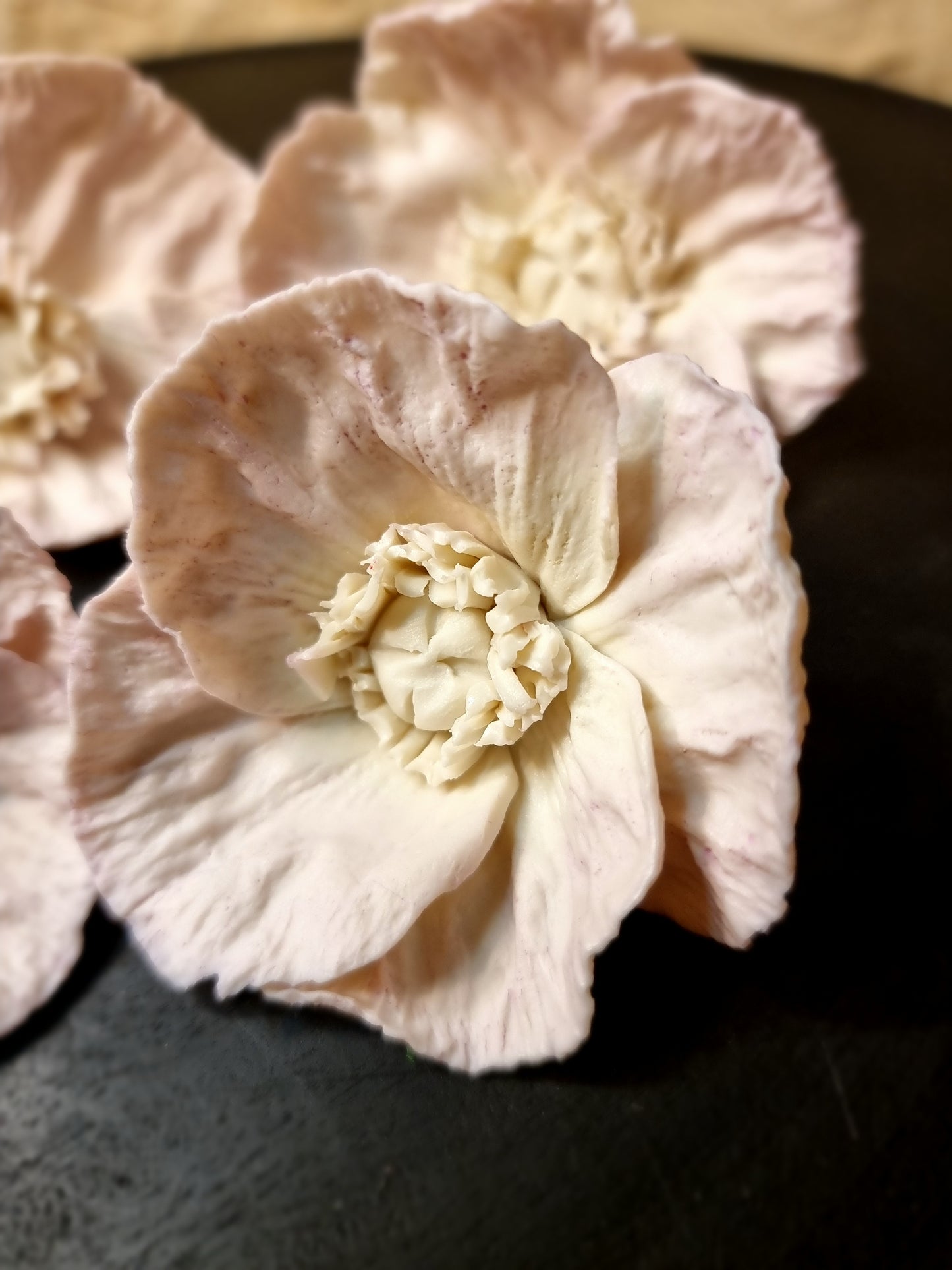 Porcelain flower 064