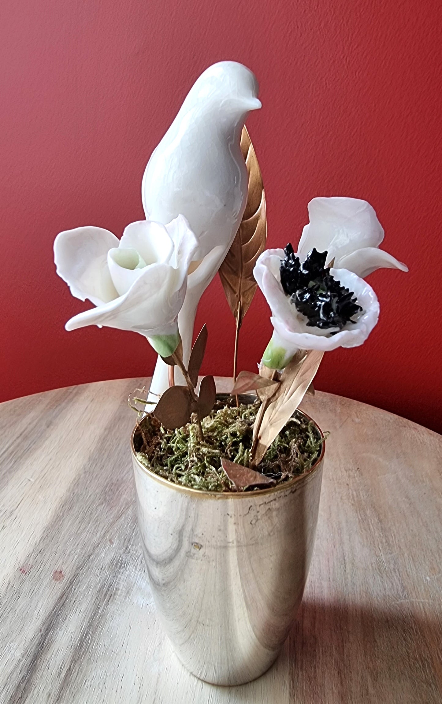 Pompadour porcelain flower 006