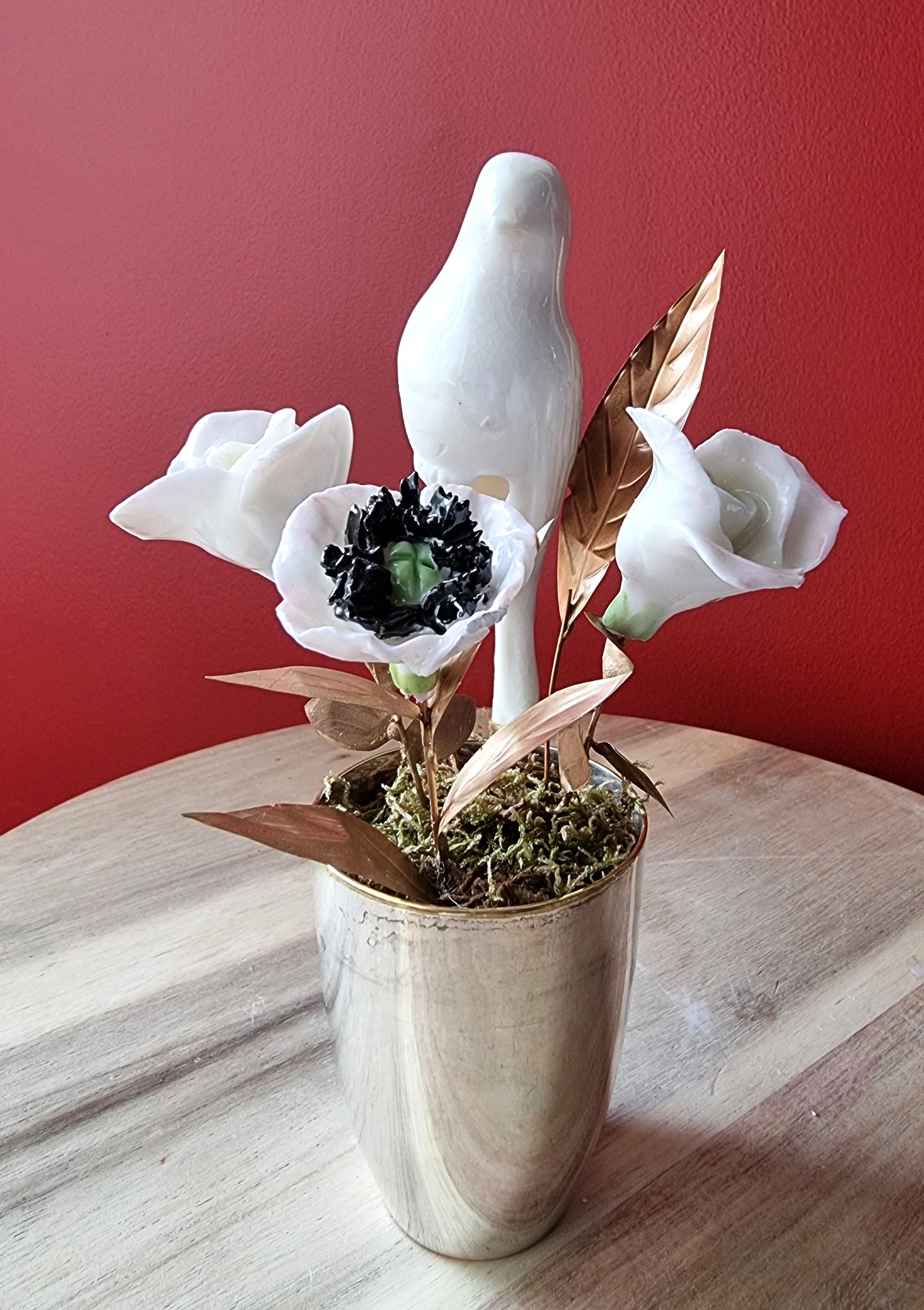 Pompadour porcelain flower 006
