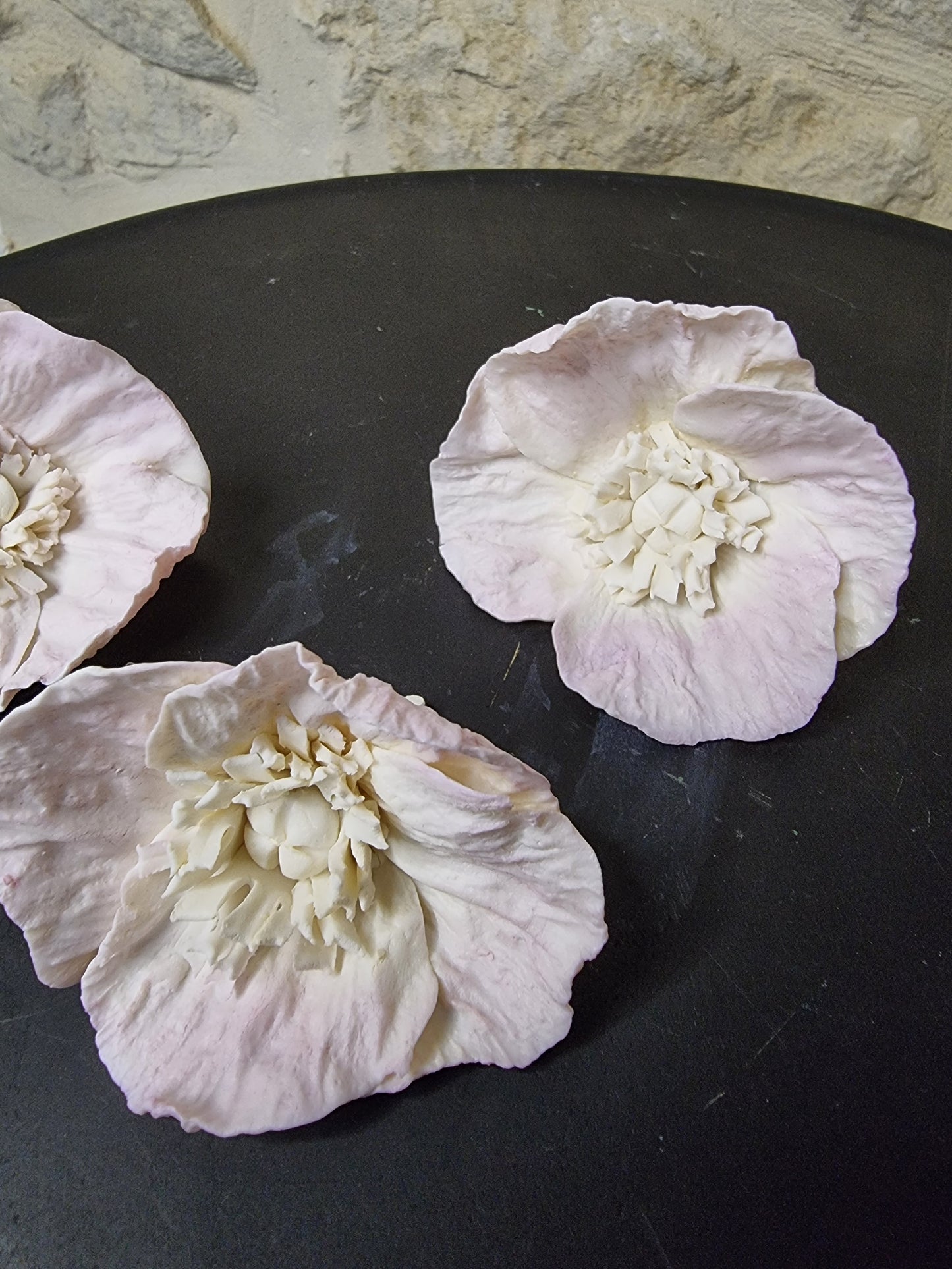 Porcelain flower 064