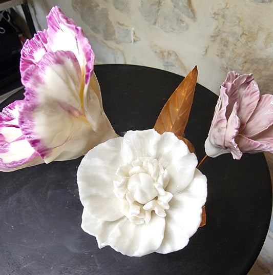 Porcelain flower 071