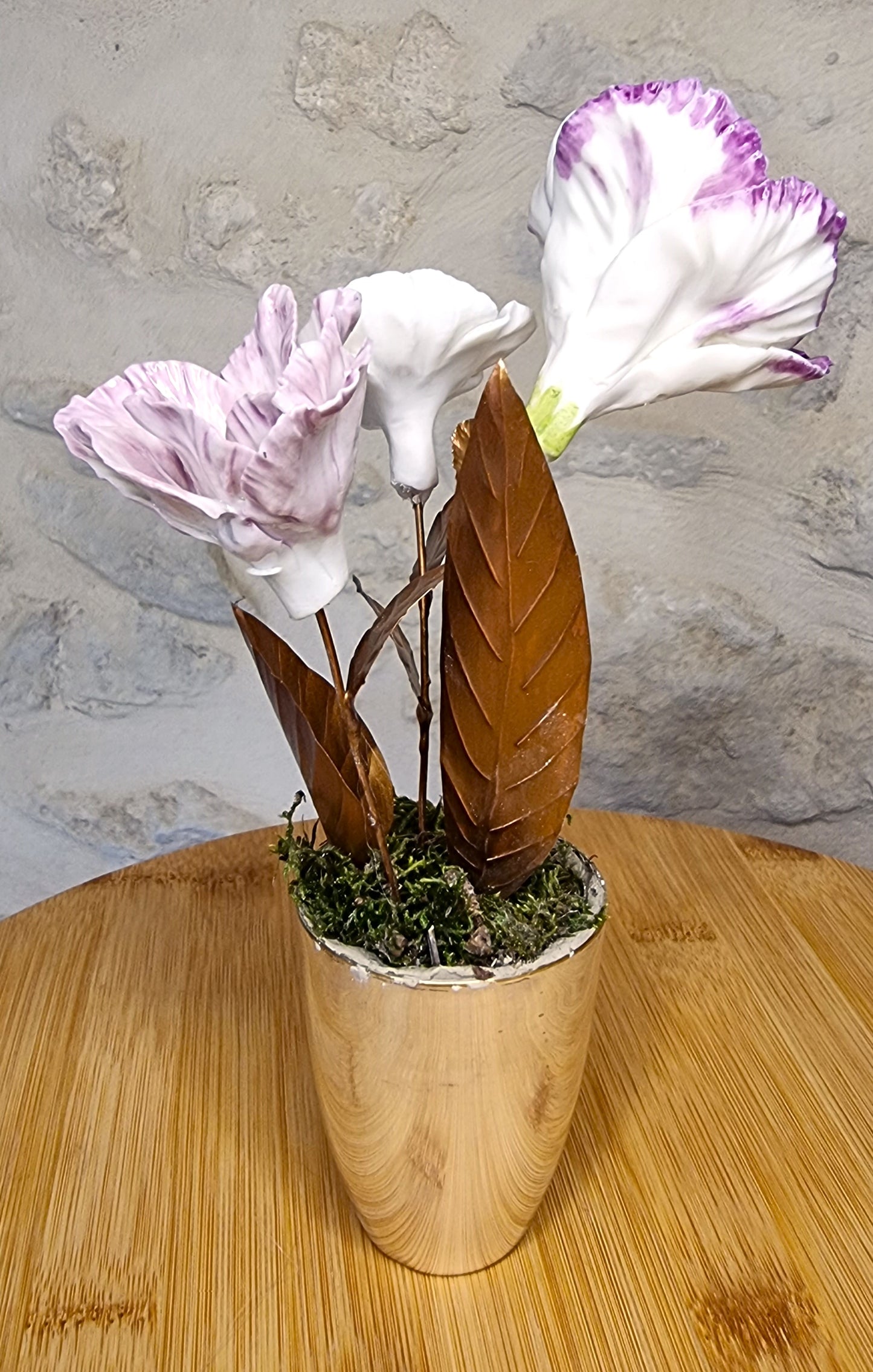 Porcelain flower 071