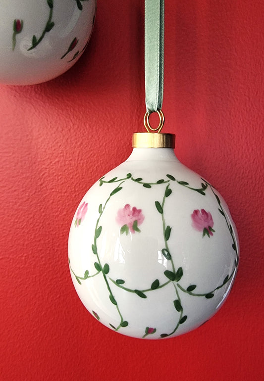 Décor peint à la main boule de noël 001