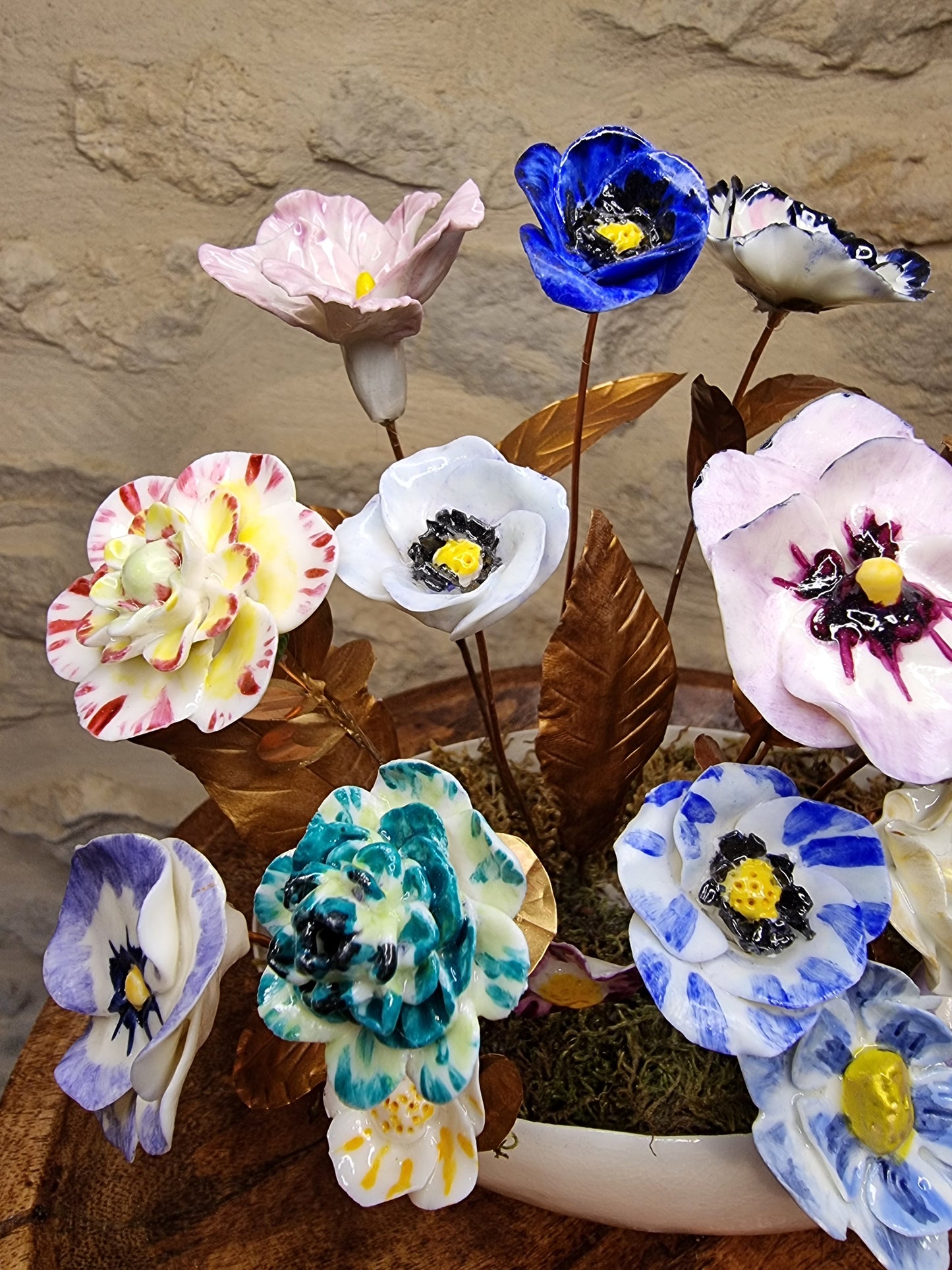 Pompadour porcelain flower 004