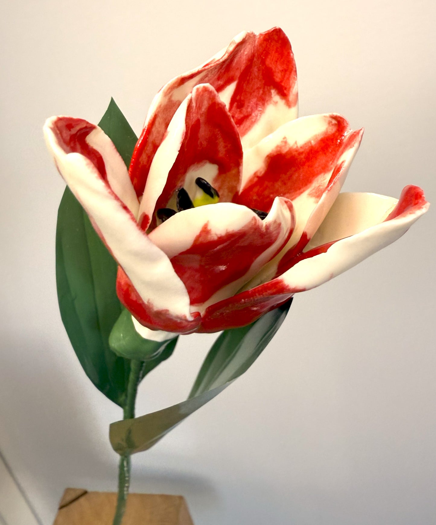 Tige de tulipe en porcelaine émaillée rouge, TUL-387-1-0-T