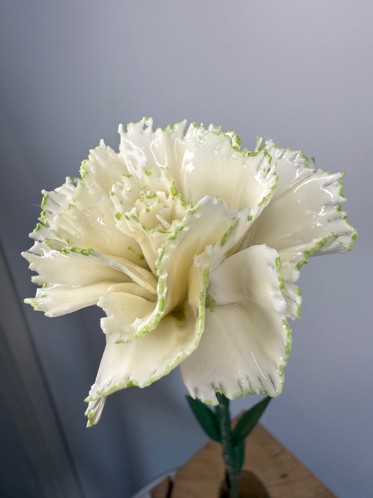 White glazed porcelain eyelet stem with light green rim, OE-66-1-0-T