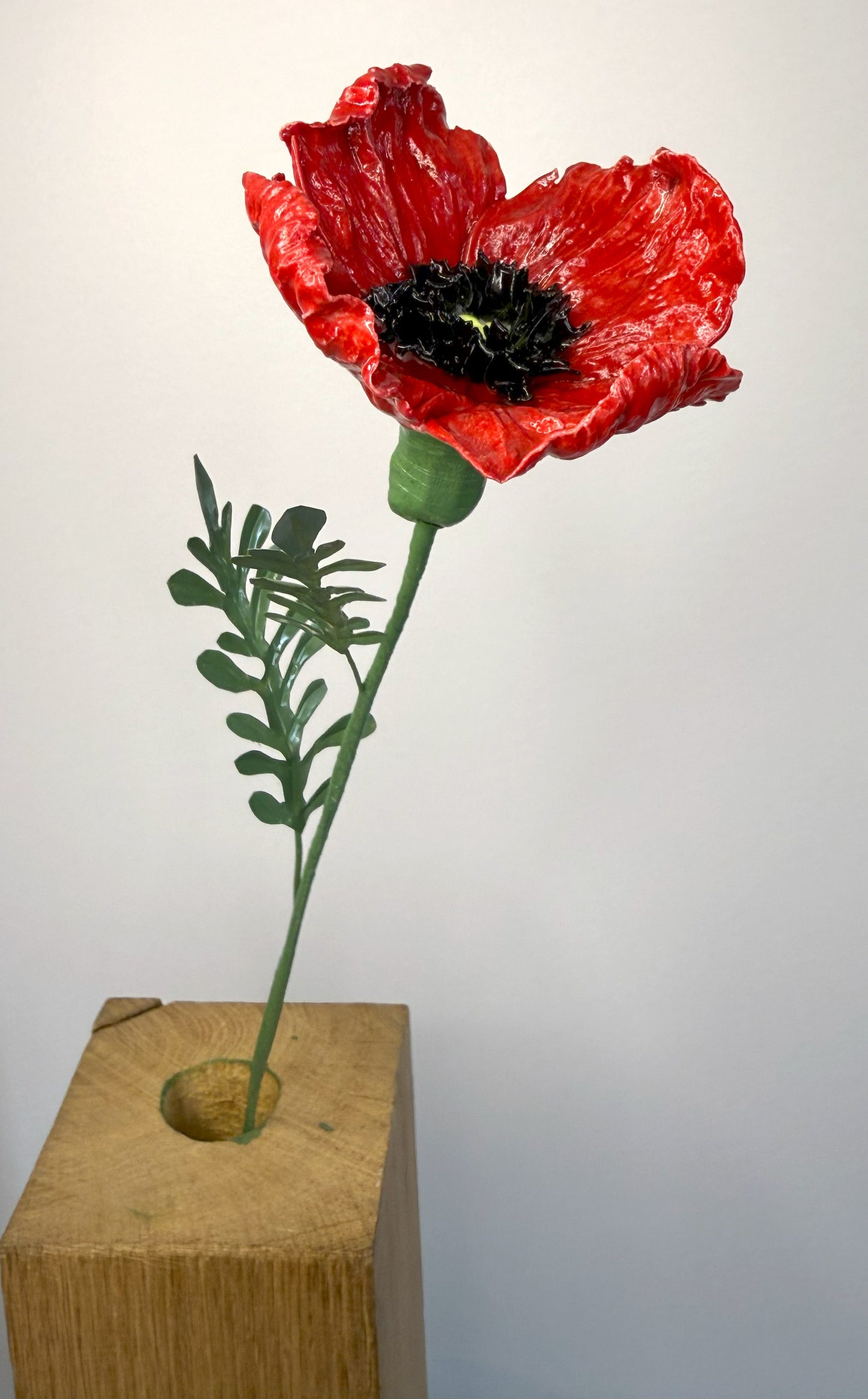 Large red glazed porcelain poppy stem, GCO-387/343/370-1-0-T
