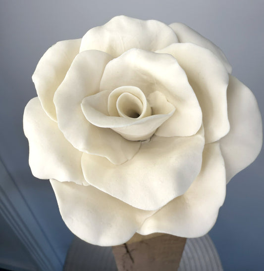 Tige de grande rose en biscuit de porcelaine blanche, GRO-000-0-1-T