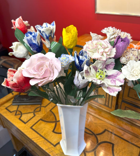 Bouquet de fleurs en porcelaine