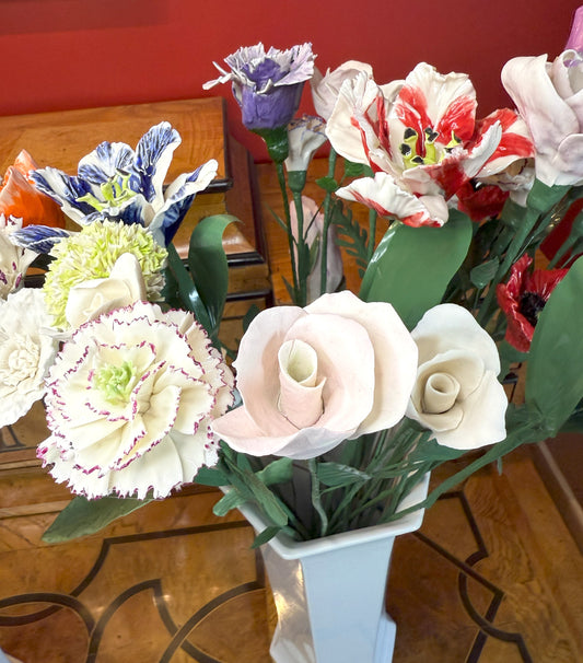 Bouquet de fleurs en porcelaine