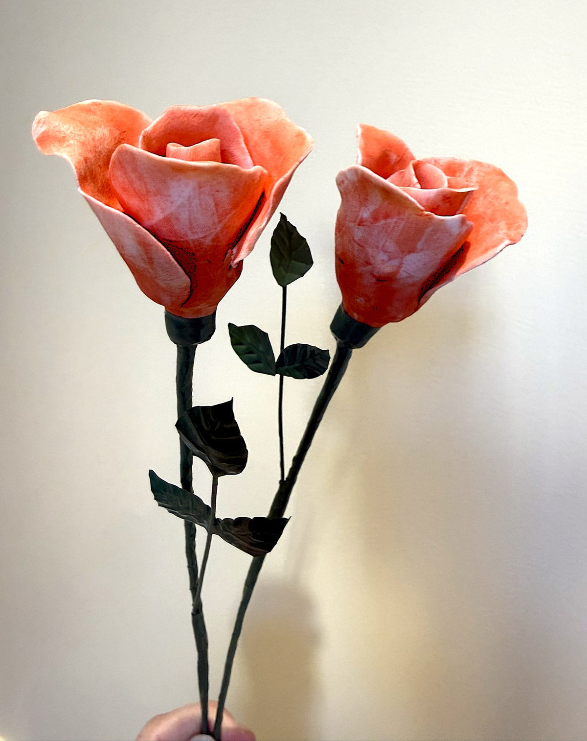 Tige de petite rose en biscuit de porcelaine orange PRO-ENG-orange-T