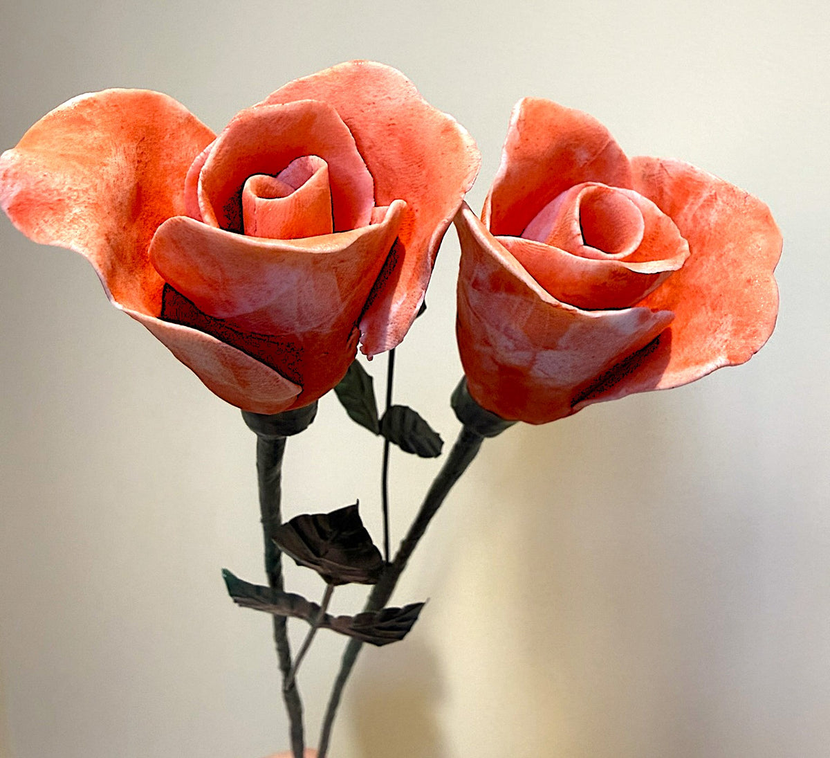 Tige de petite rose en biscuit de porcelaine orange PRO-ENG-orange-T