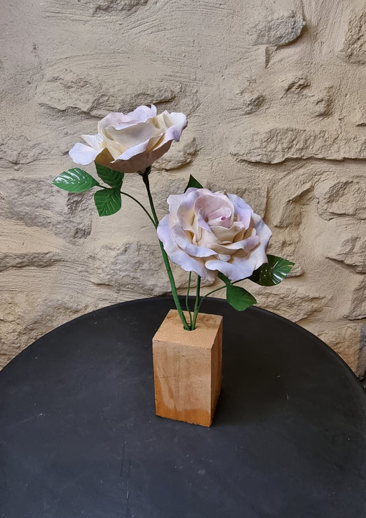 Porcelain flower 042