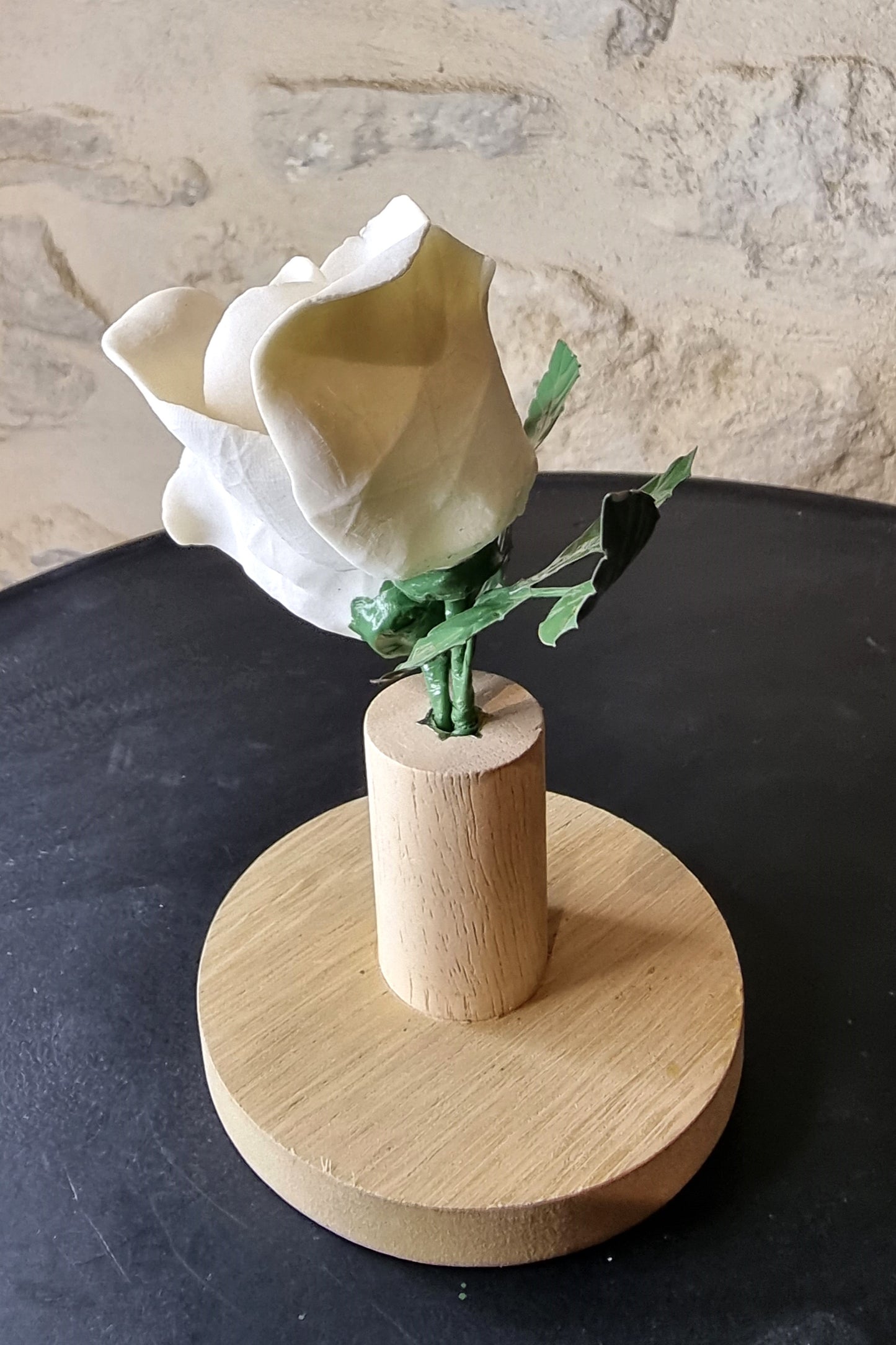 Porcelain flower 060