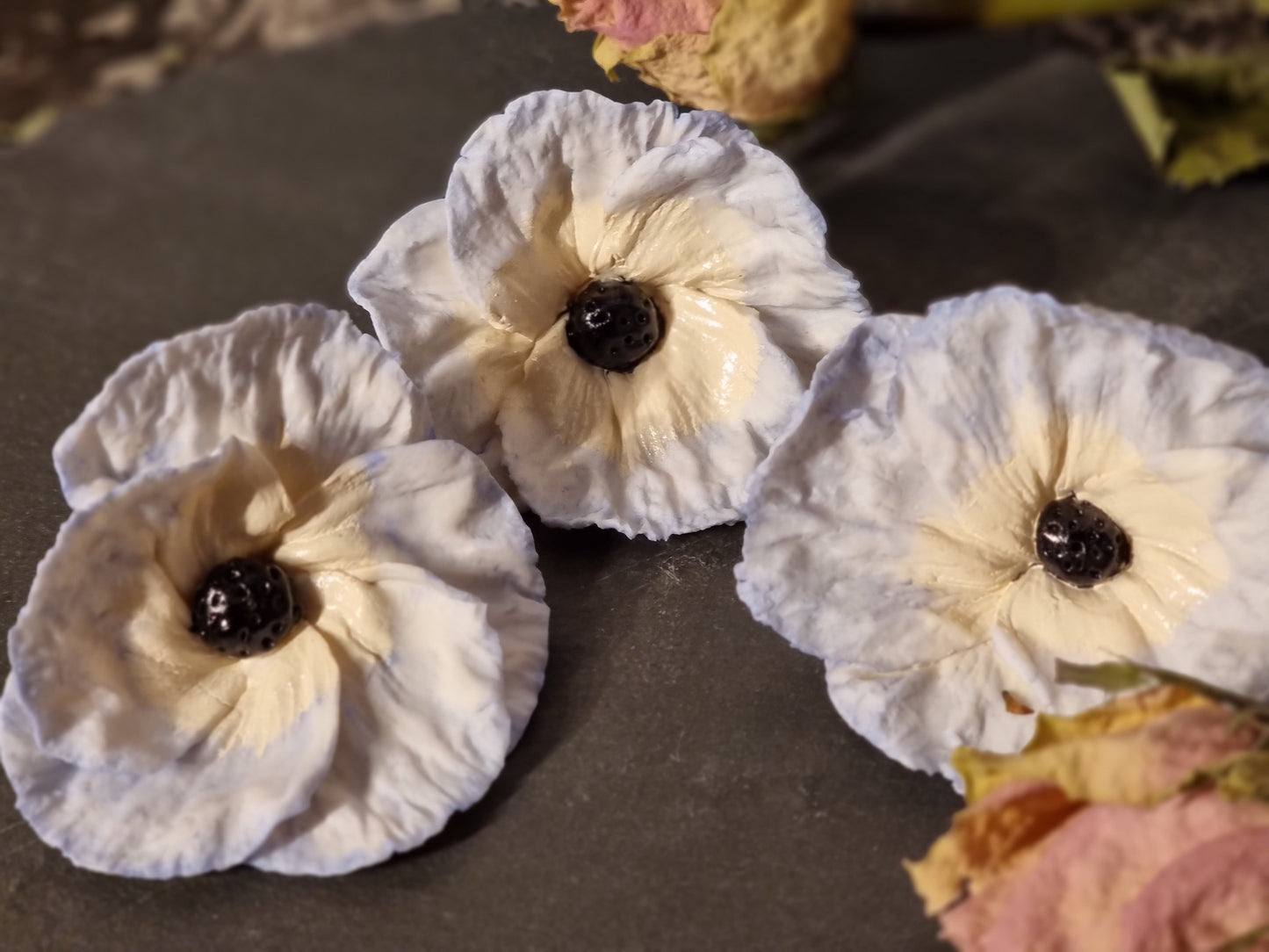 Porcelain flower 066