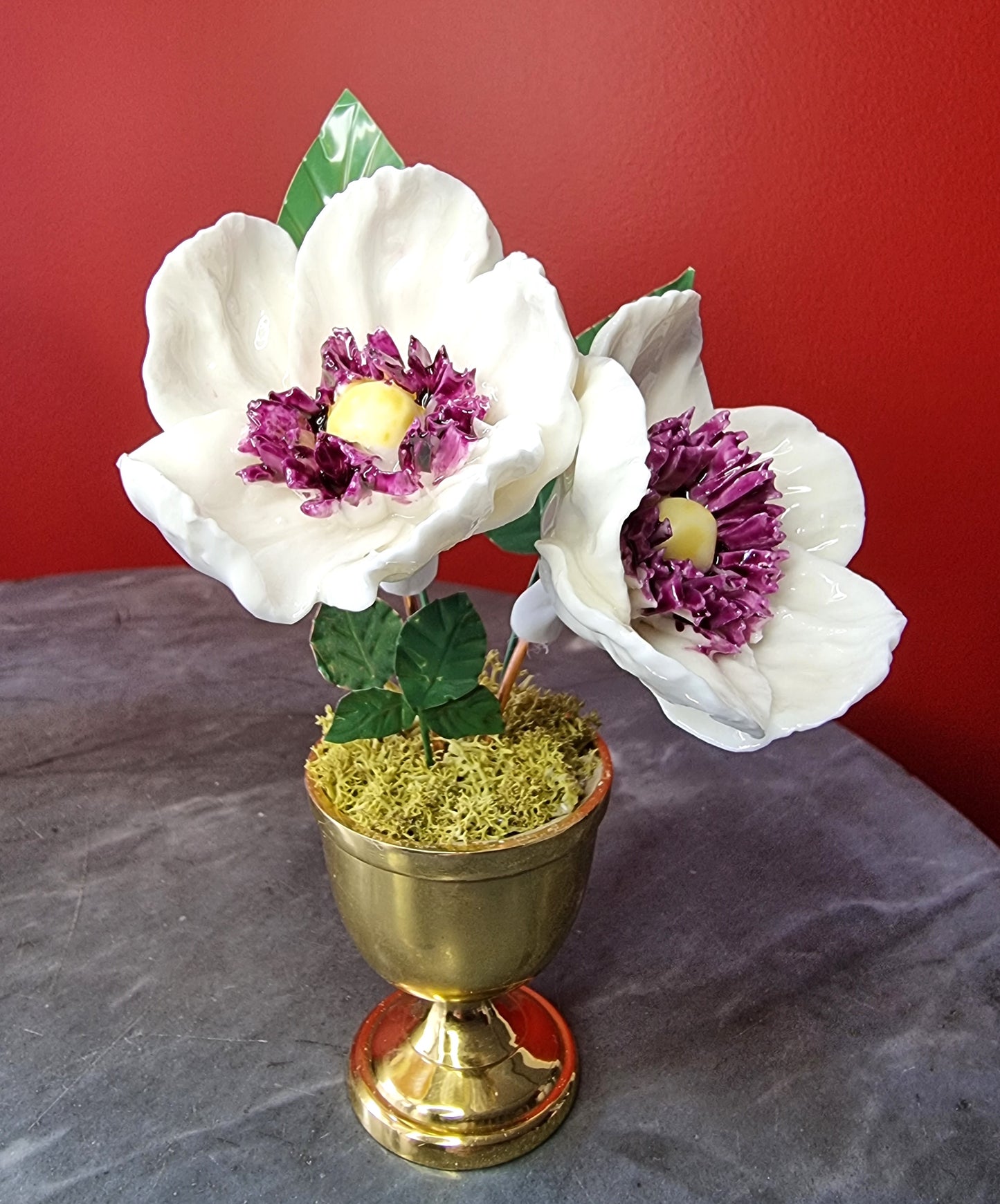 Pompadour porcelain flower 003